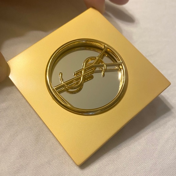 Ysl compact mirror Clearance